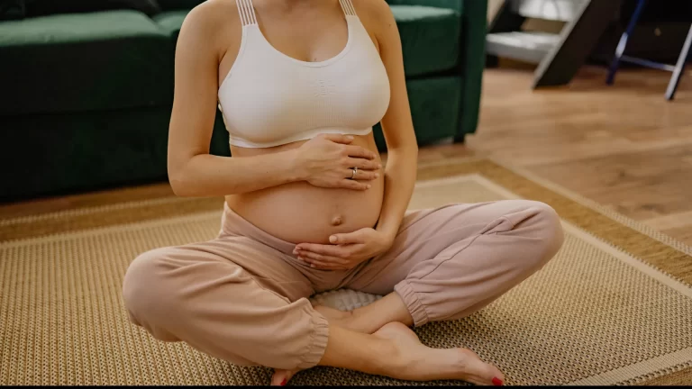 Ejercicio durante el embarazo: guía segura para mujeres activas