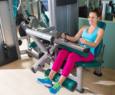 Curl femoral sentado
